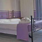 Il Castellano Vacanze Апартаменты *